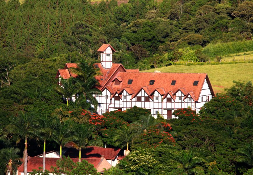 Hotel com vista para a Serra da Mantiqueira
